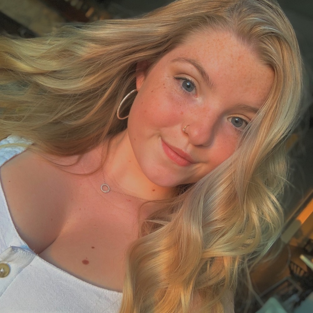 Meet your Posher, Hannah